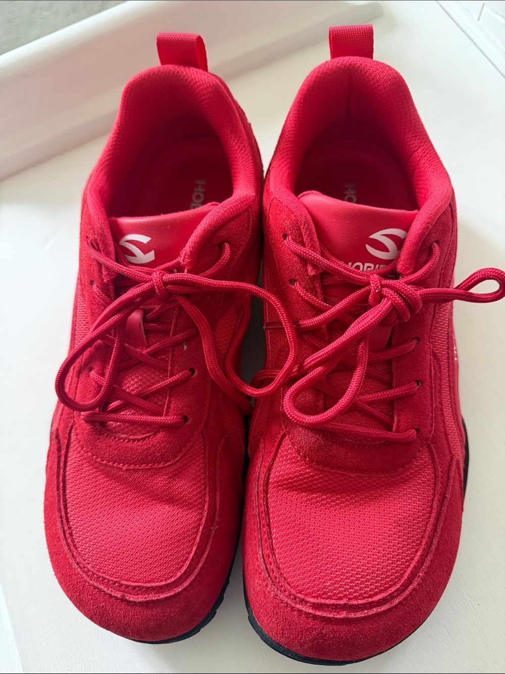 Hobibear Women's Red Lace-Up Casual Sneakers